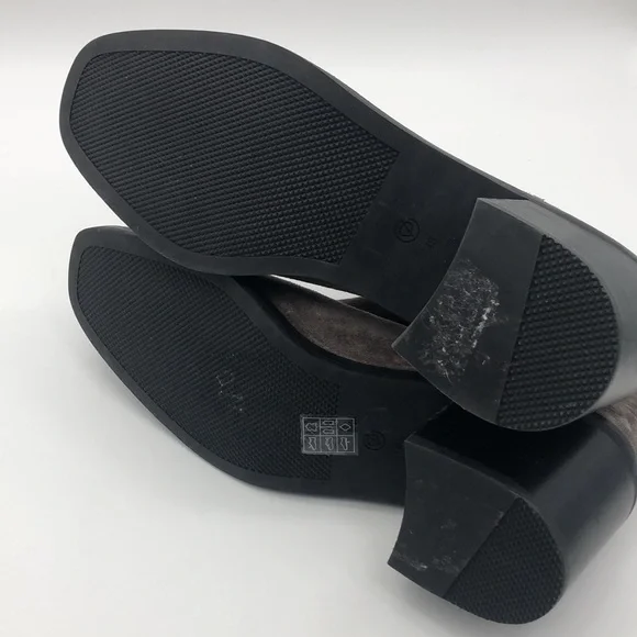 3.1 PHILLIP LIM Charcoal Gray Elegant Suede Ankle Boots. - Picture 9 of 12